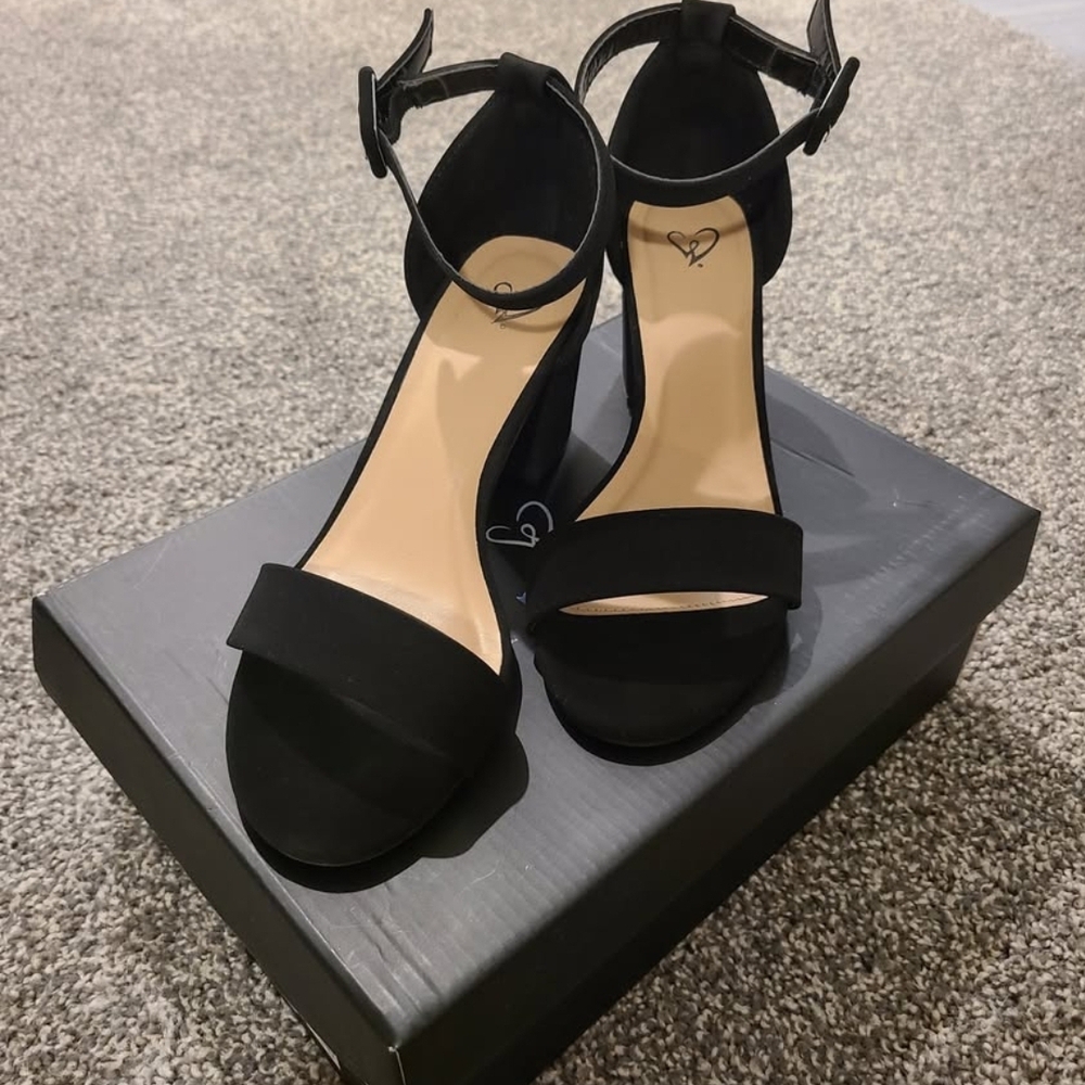 Elegant Black Women's Heels